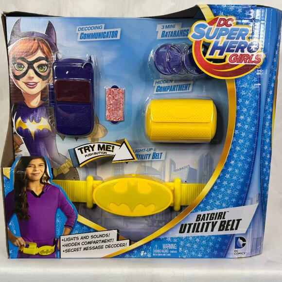 DC Super Hero Girls Batgirl Utility Belt Accessory Playset Lights Batarangs - Picture 1 of 7